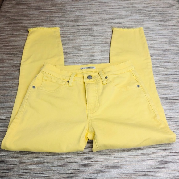 Lucky Brand Yellow Ava Mid Rise Crop - Picture 11 of 16